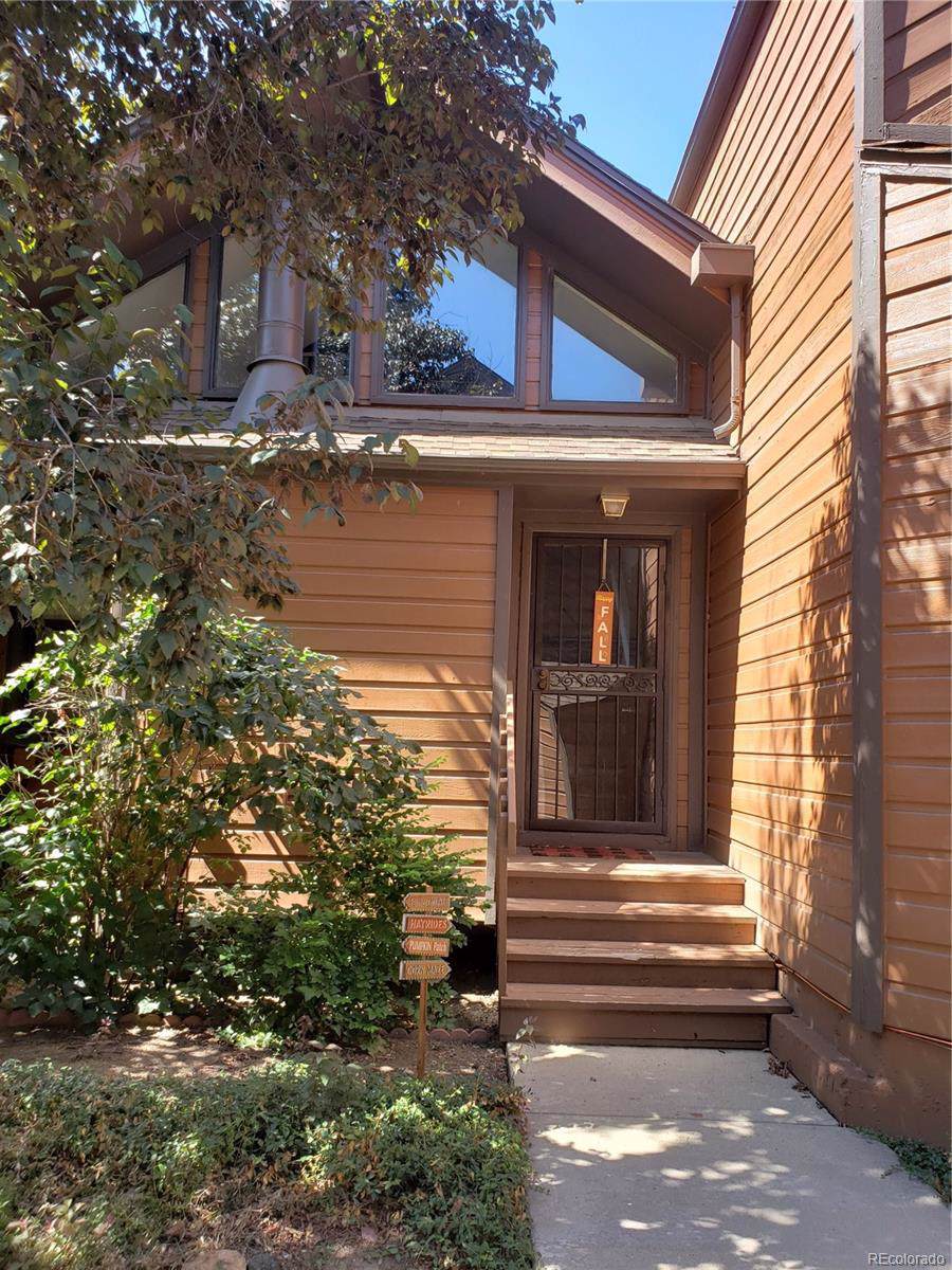 8871 Yale Avenue - Photo 1