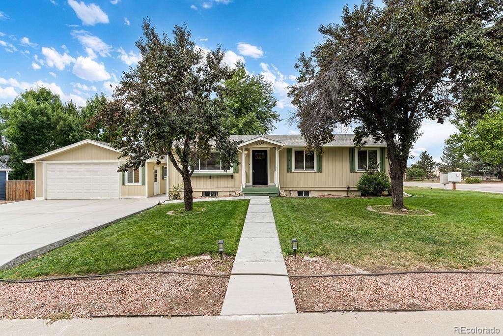 3538 Collins Street - Photo 1