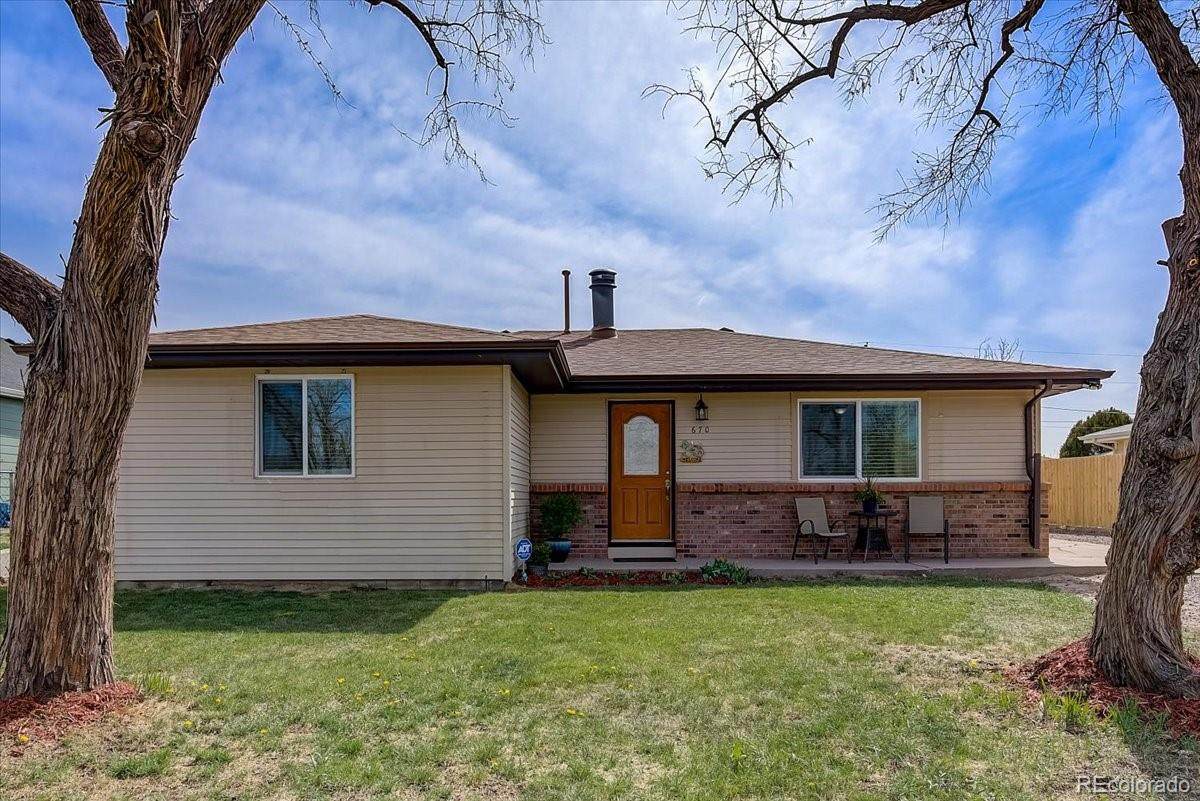 670 3rd Street - Photo 1