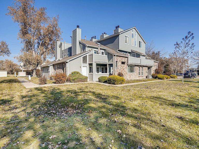 5041 Garrison Street - Photo 1