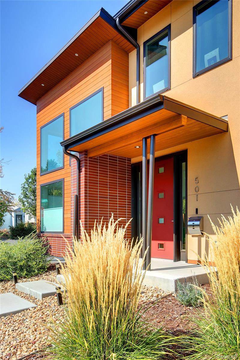501 Amherst Place - Photo 1