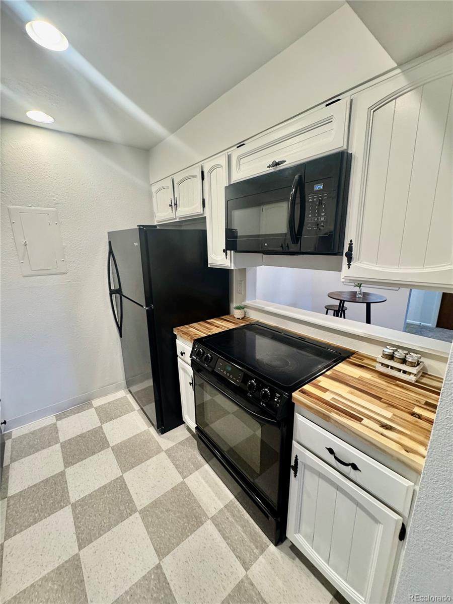 14224 1st Drive - Photo 1