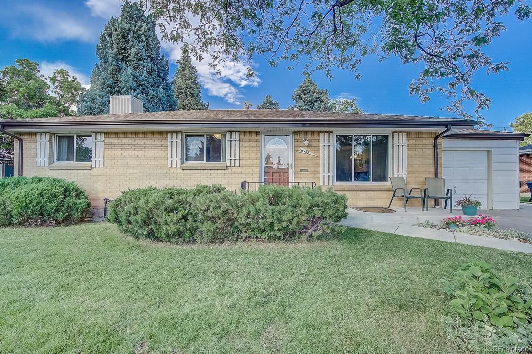 6536 Kit Carson Street - Photo 1