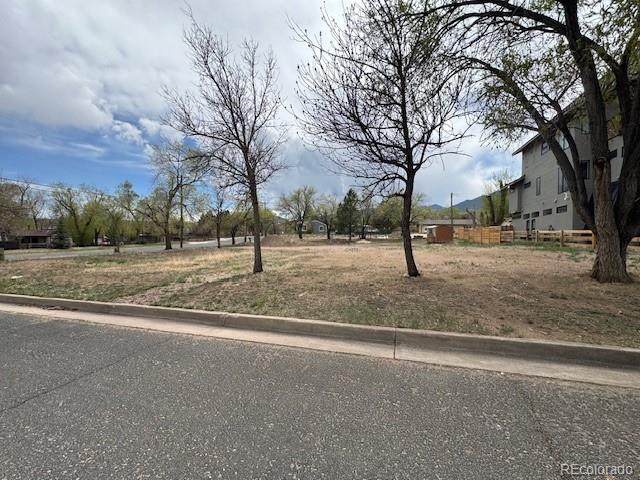 2501 Ehrich Street - Photo 1