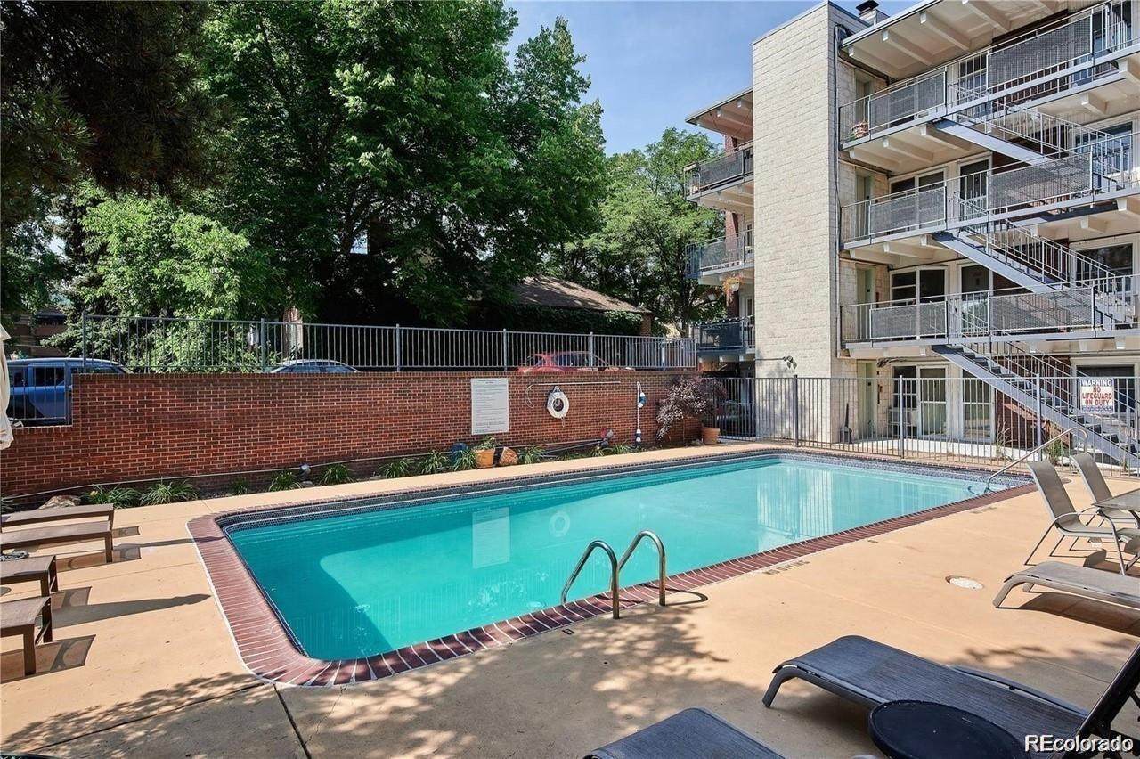 33 Corona Street - Photo 1