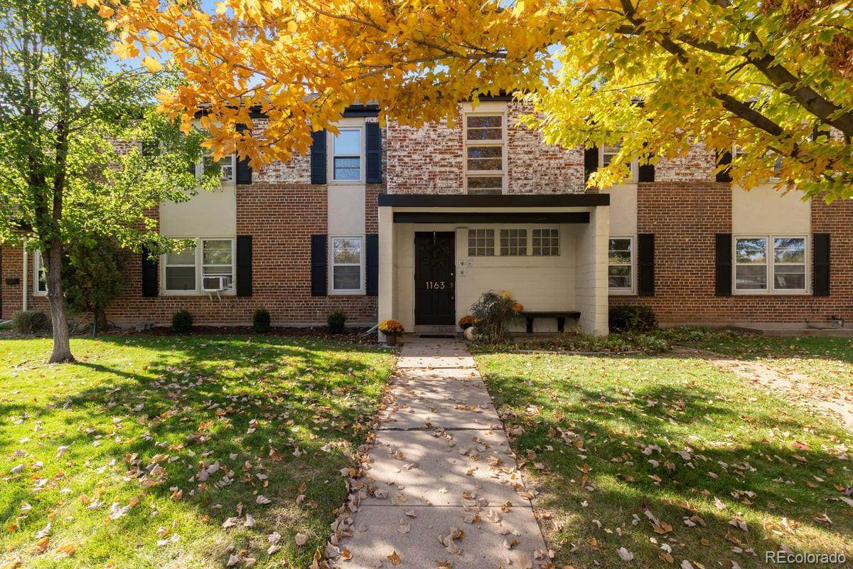 1163 Krameria Street - Photo 1