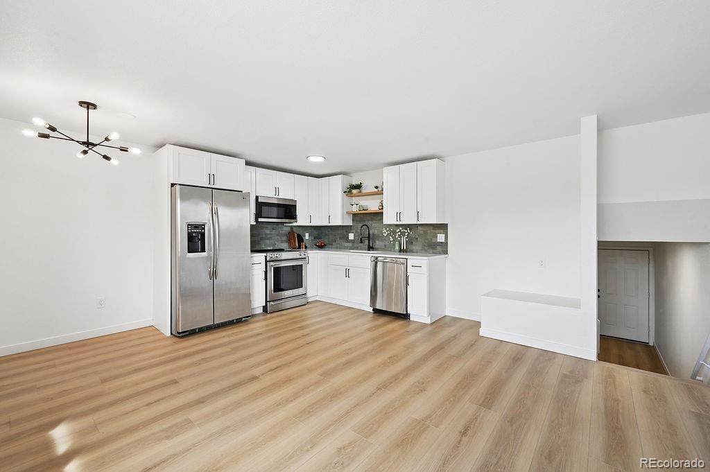 770 Cleveland Circle - Photo 1