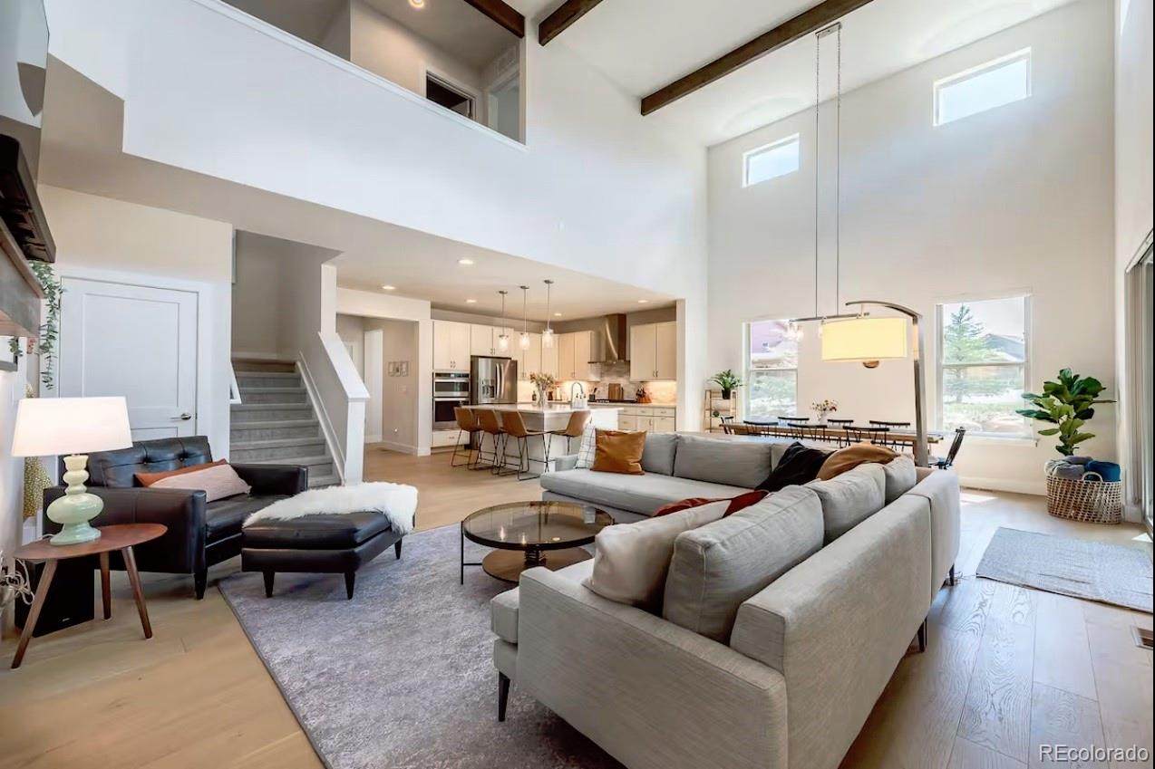 535 Elk Track Circle - Photo 1