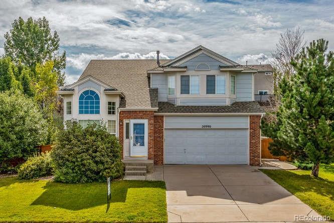 20990 Omaha Avenue - Photo 1