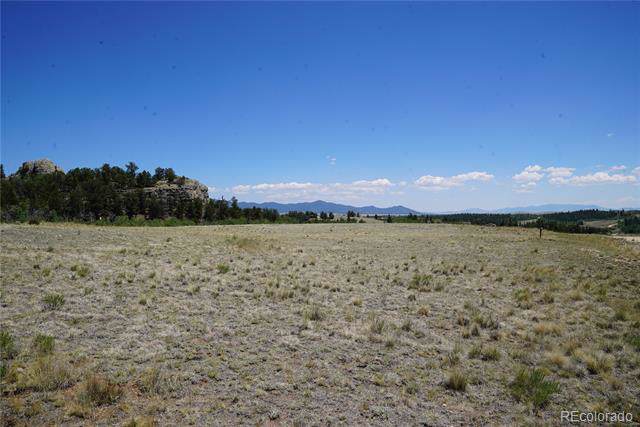 495 Pueblo Drive - Photo 1