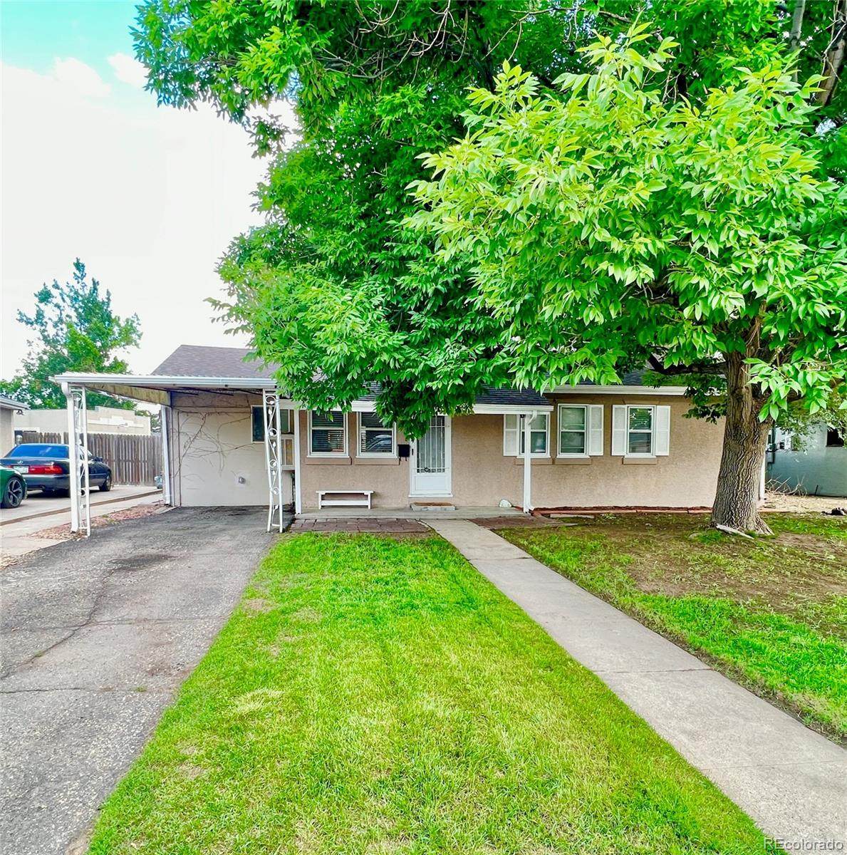 1536 Meade Street - Photo 1