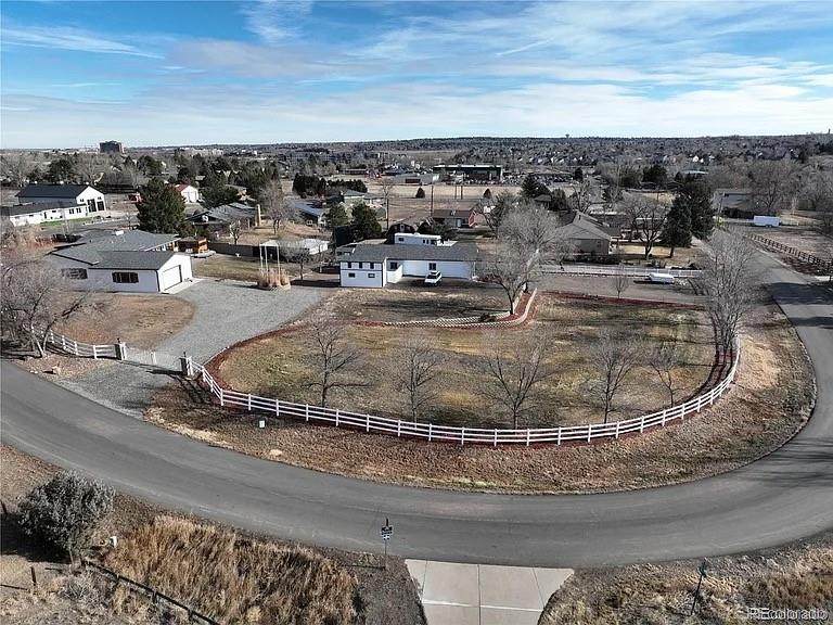 9910 Ammons Circle - Photo 1