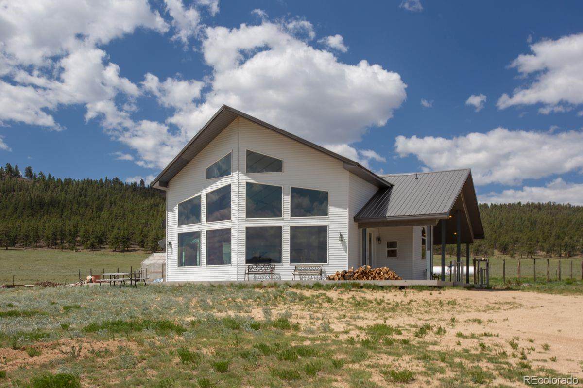 2170 Thunder Road - Photo 1