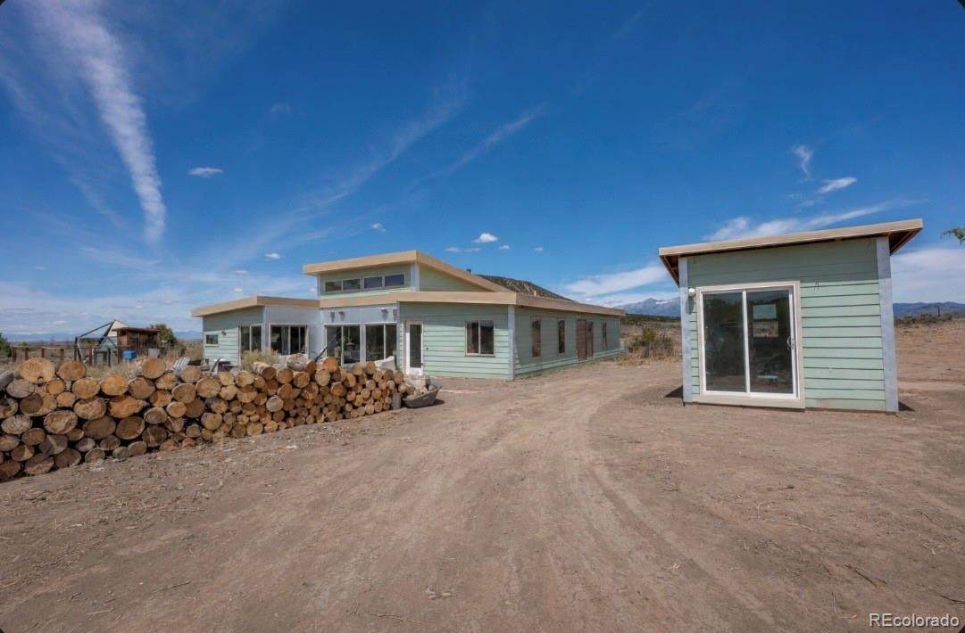 6592 Slegers Road - Photo 1