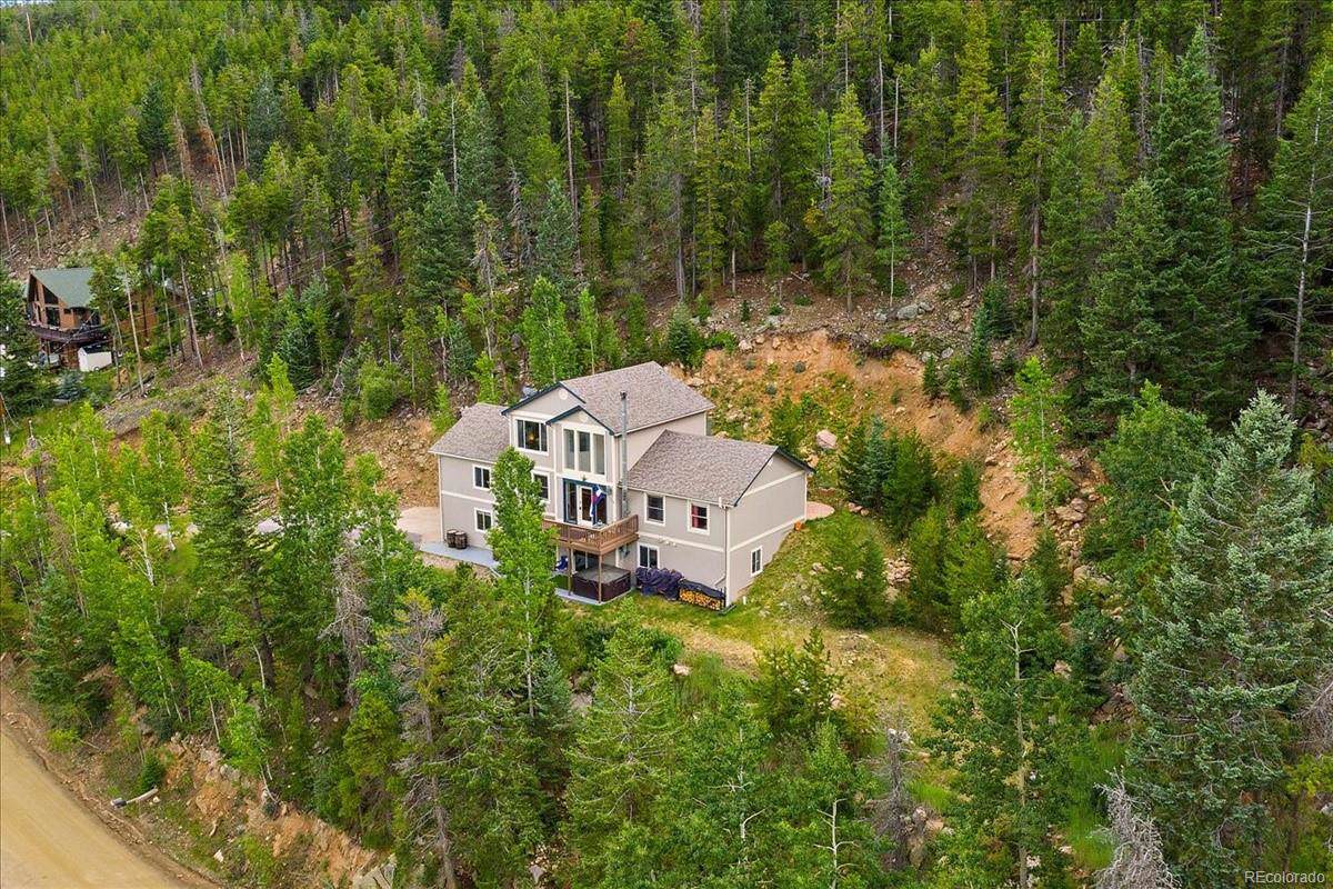 643 Aspen Drive - Photo 1