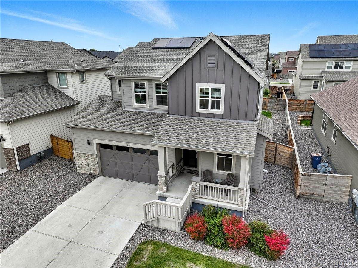 562 Vicot Way - Photo 1