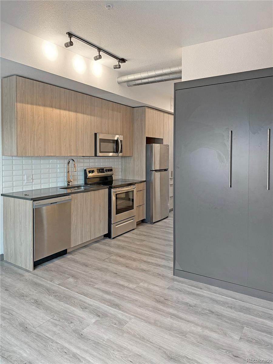 603 Inca Street - Photo 1