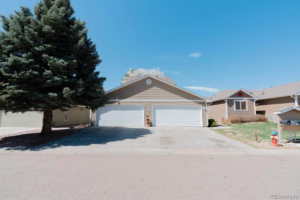 1225 Baker Street - Photo 1