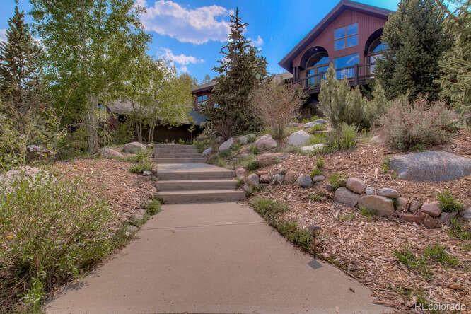 348 Jade Road - Photo 1