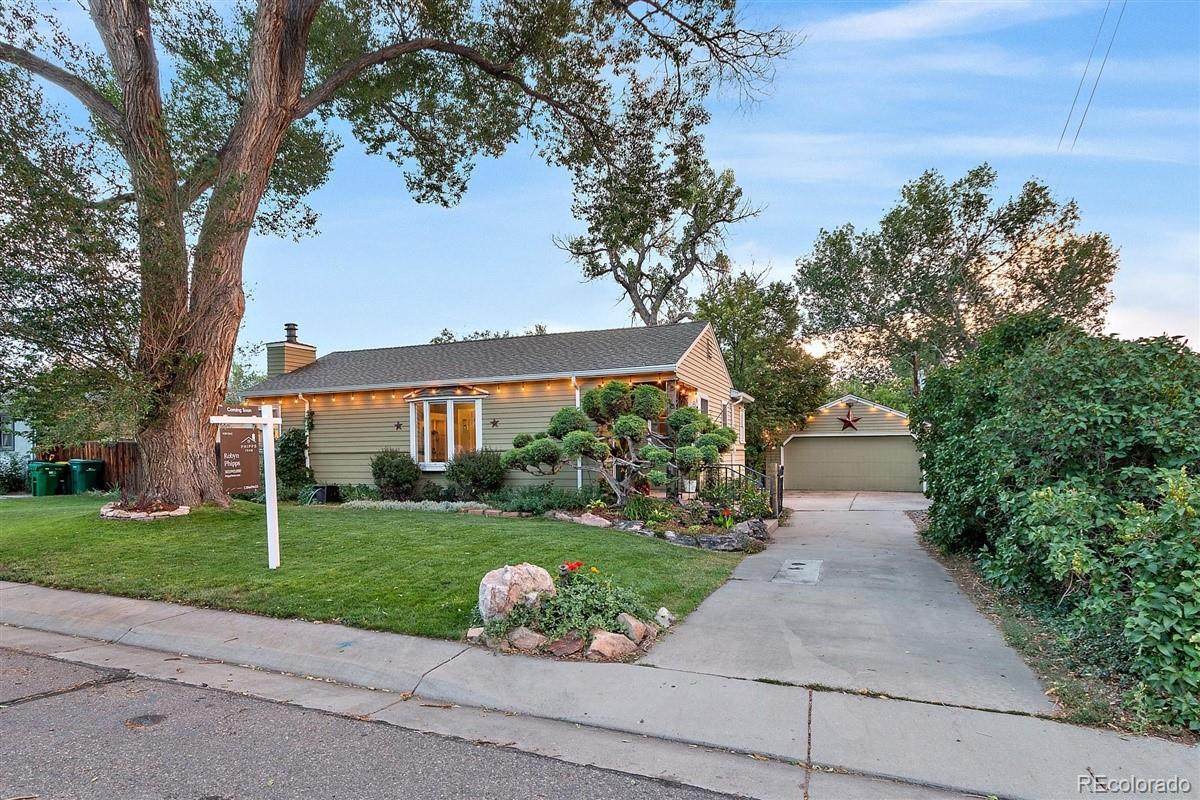 8325 59th Avenue - Photo 1