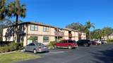 5026 Water Oak Drive - Photo 2