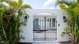 676 Key Royale Drive - Photo 3