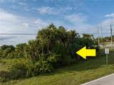 9025 Fruitland Avenue - Photo 13