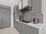 705 Jungle Queen Way - Photo 19