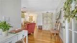 2459 Bay Street - Photo 7
