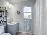 2843 Abbotsford Street - Photo 20