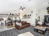 6317 Werner Avenue - Photo 5