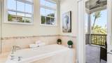 1027 Crescent Street - Photo 11