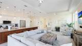 1027 Crescent Street - Photo 4