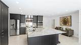 526 Bird Key Drive - Photo 10