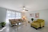 2406 Breakwater Circle - Photo 18