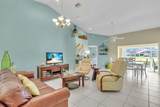 2904 Captains Court - Photo 11