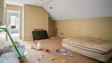 423 Whirlaway Court - Photo 11