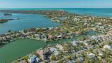 762 Siesta Drive - Photo 4
