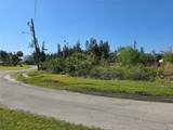 201 Darst Avenue - Photo 5