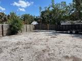 110 Pine Avenue - Photo 11