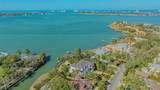 1540 Hillview Drive - Photo 4