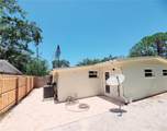 2035 Vinson Avenue - Photo 33