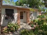 664 Jefferson Avenue - Photo 2