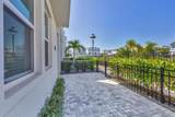 2340 Lindstrom Street - Photo 3