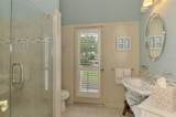 410 Wellington - Photo 47