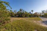 560 Gulf Bay Road - Photo 32