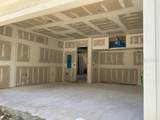 2483 Bay Street - Photo 36