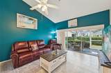 6330 Green Oak Circle - Photo 4