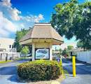 390 301 Boulevard - Photo 2