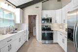 5824 Wildwood Avenue - Photo 33
